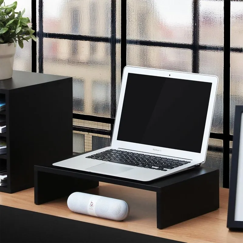 Kệ SMLIFE Angela màu đen kê laptop cạnh cửa sổ, gầm kệ để loa nhỏ